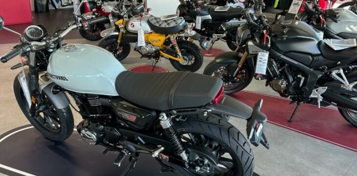 Honda GB350S 2025: Wo britische Klassiker auf Honda-Innovation treffen